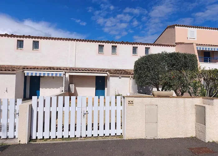 Dom wakacyjny Calme Vue Golf, Clim, Piscine, A Pied Agde